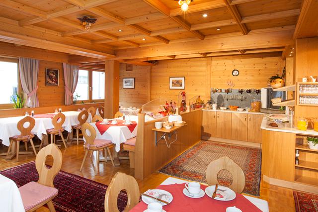 Sneeuwzeker 3* Sölden € 918,- 【wellness, wifi, parkeerplaats, restaurant(s), sauna】