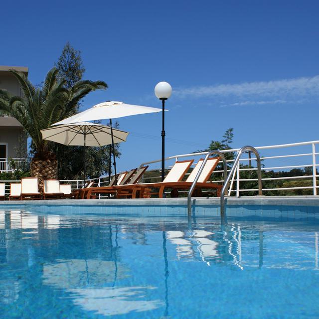 hotel-pelagia-bay