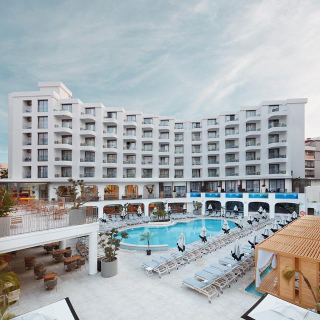 hotel-lalila-blue-suites