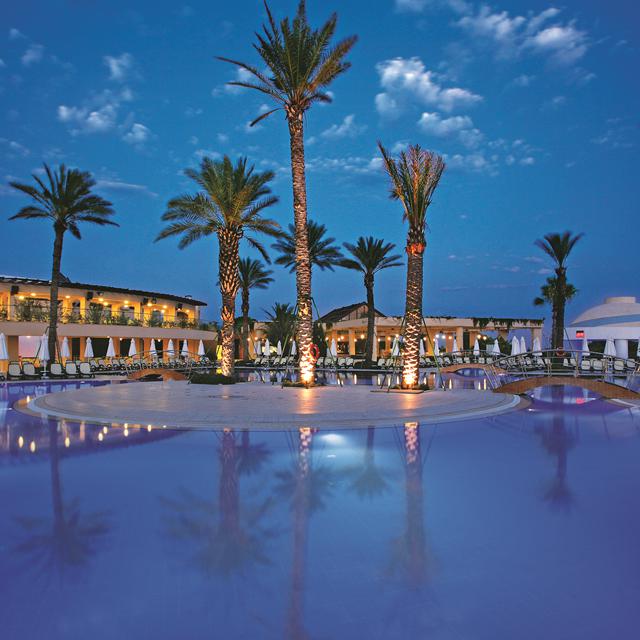 hotel-limak-atlantis
