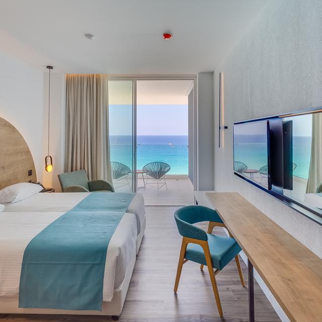 flamingo-paradise-beach-hotel-adults-only