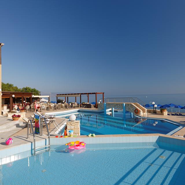 aparthotel-indigo-mare
