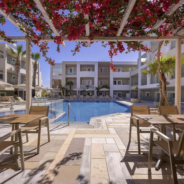 Hotel Mythos Suites - logies & ontbijt