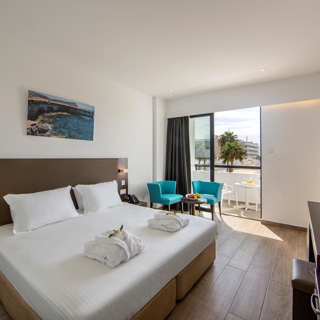 hotel-christofinia