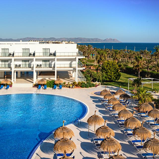 hotel-cabogata-jardin