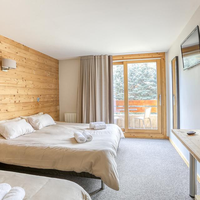 hotel-cristal-lodge