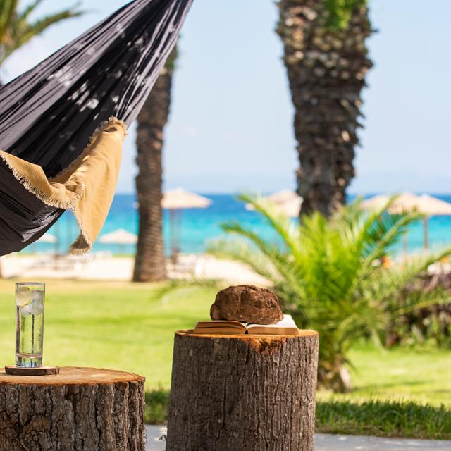 hotel-kassandra-palace-seaside-resort