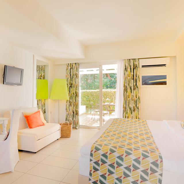 hotel-mandraki-village
