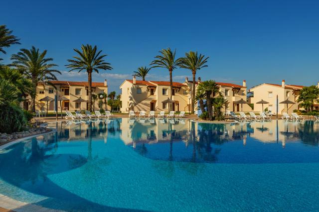 Vakantie 3* S'Algar € 357,- ✓ zwembad