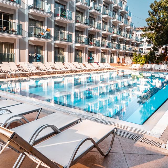 hotel-emre-emre-beach