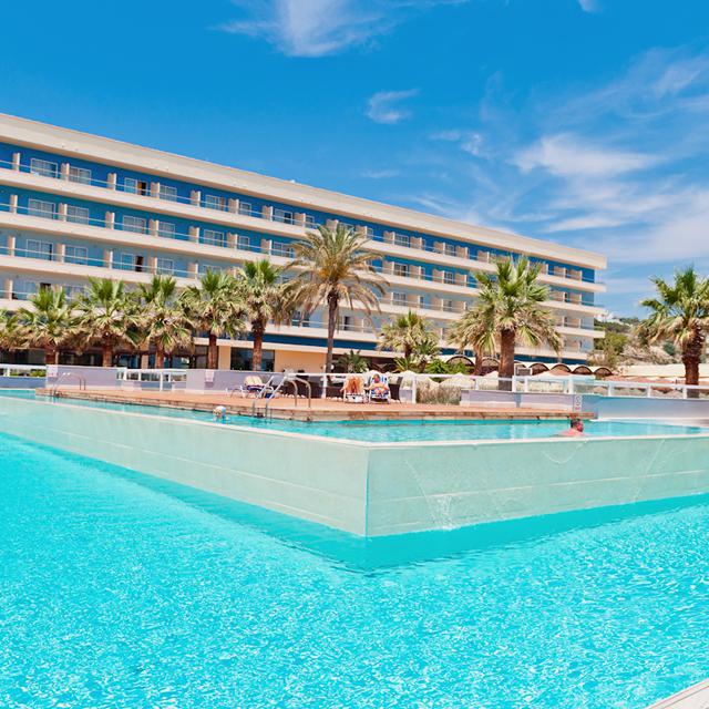 hotel-blue-sea-beach