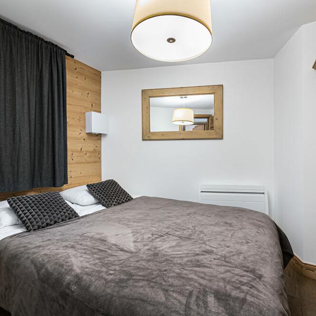 residence-cheval-noir