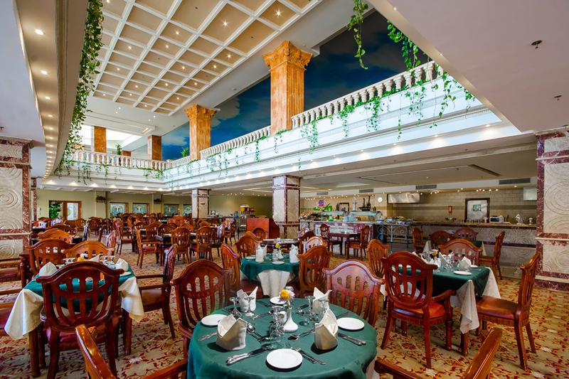 8 Dagen logies Hotel Titanic Palace