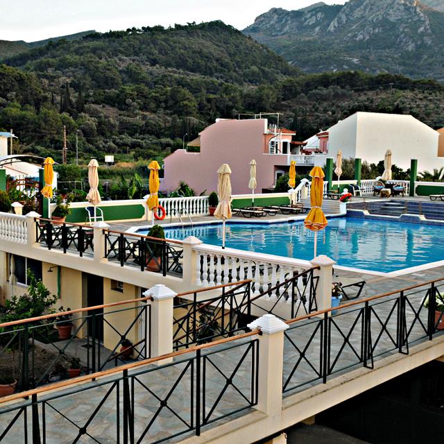 hotel-athena