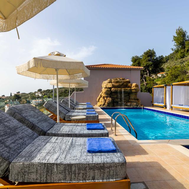 hotel-skiathos-avaton-suites-villas-zomer-2026