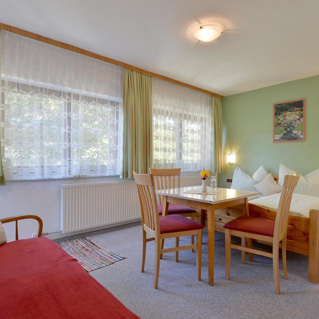 pension-maximillian