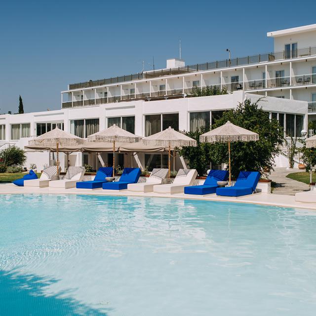 hotel-brown-beach-evia-island