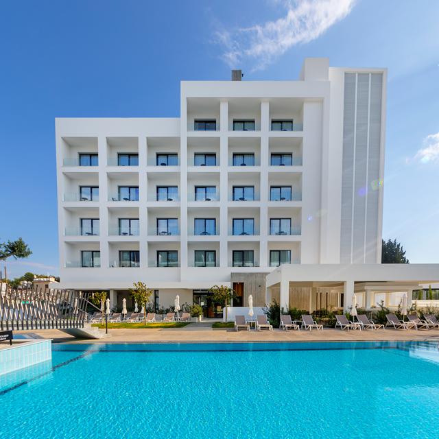 anemi-hotel-and-suites