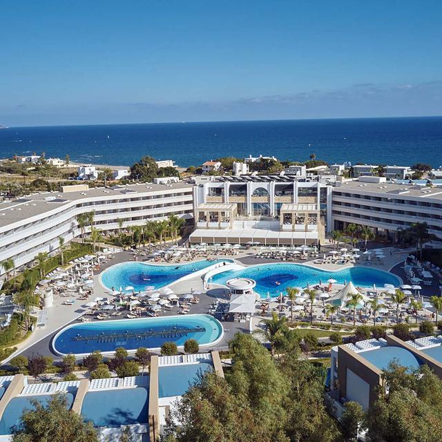 hotel-princess-andriana-resort-spa