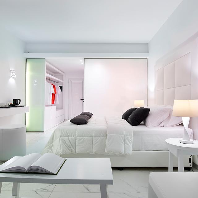 dimitra-beach-hotel-suites