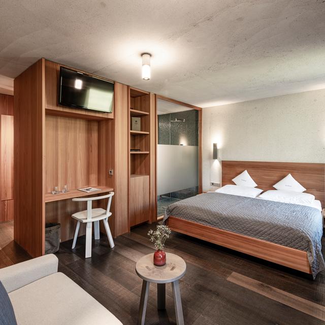 la-paula-apartments-suites