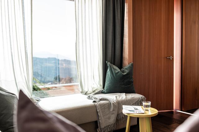 Skivakantie 4.5* Seis am Schlern € 1097,- ▷ La Paula Apartments & Suites