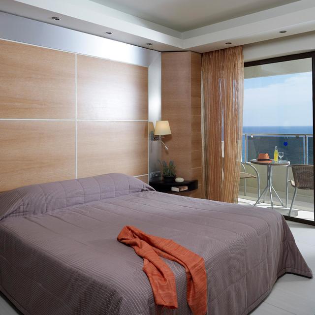 hotel-esperos-mare-resort