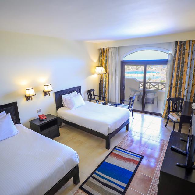 blend-elphistone-resort