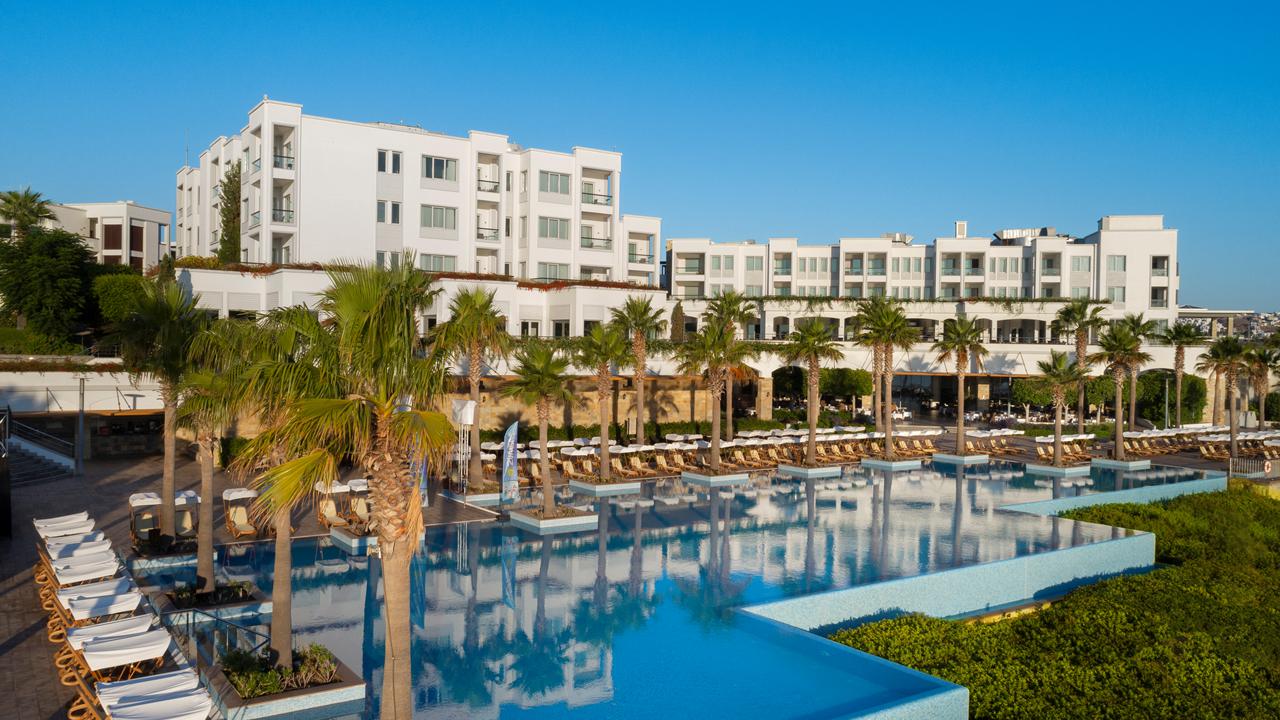 Hotel Xanadu Island