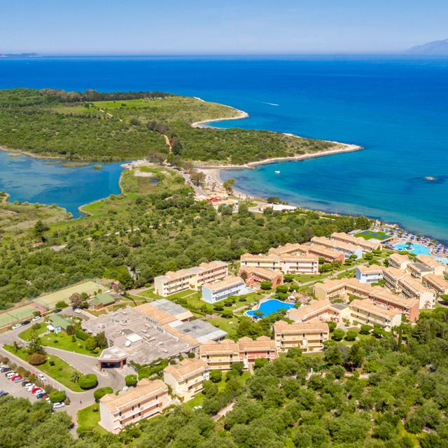hotel-mareblue-beach-resort