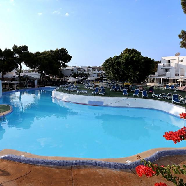 hotel-club-es-talaial