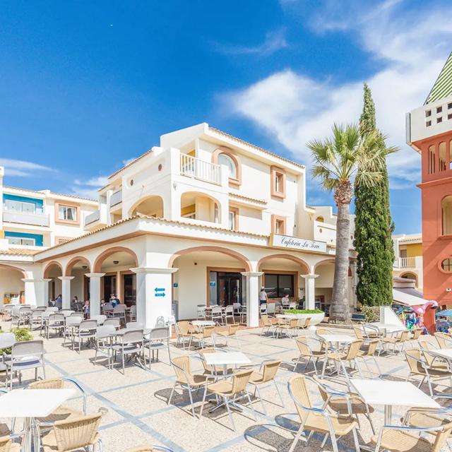 hotel-blau-punta-reina-resort
