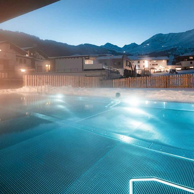 aparthotel-alpina-more