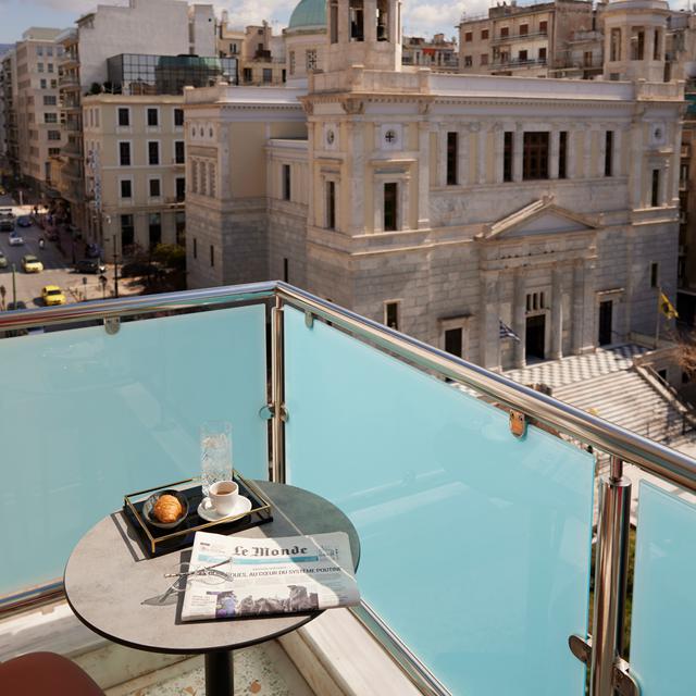 hotel-brown-kubic-athens
