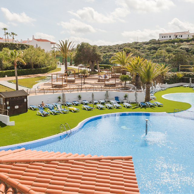 fergus-club-carema-splash