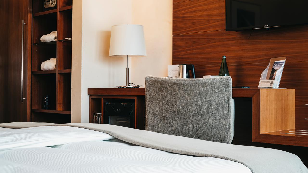 8 Dagen logies/ontbijt Signinahotel