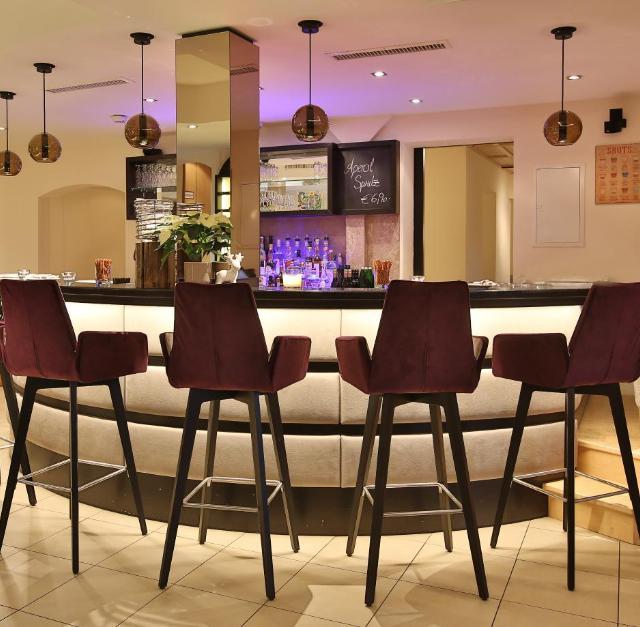 hotel-castel