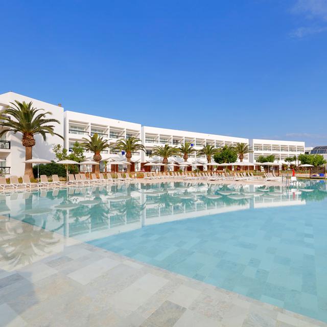 grand-palladium-select-palace-ibiza