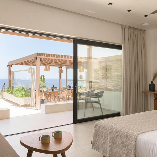 irida-mindfull-living-aparthotel