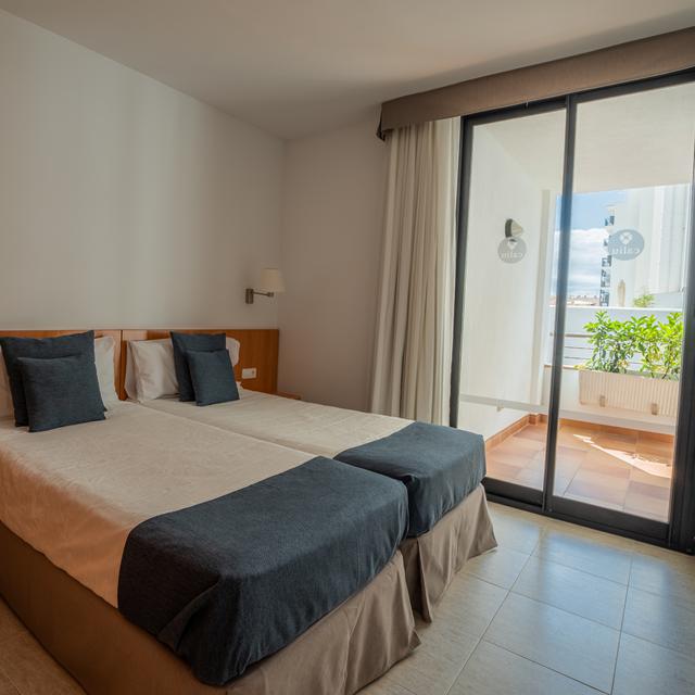 Vakantie Appartementen Beatrix 2000 in Pineda de Mar (Costa Brava, Spanje)