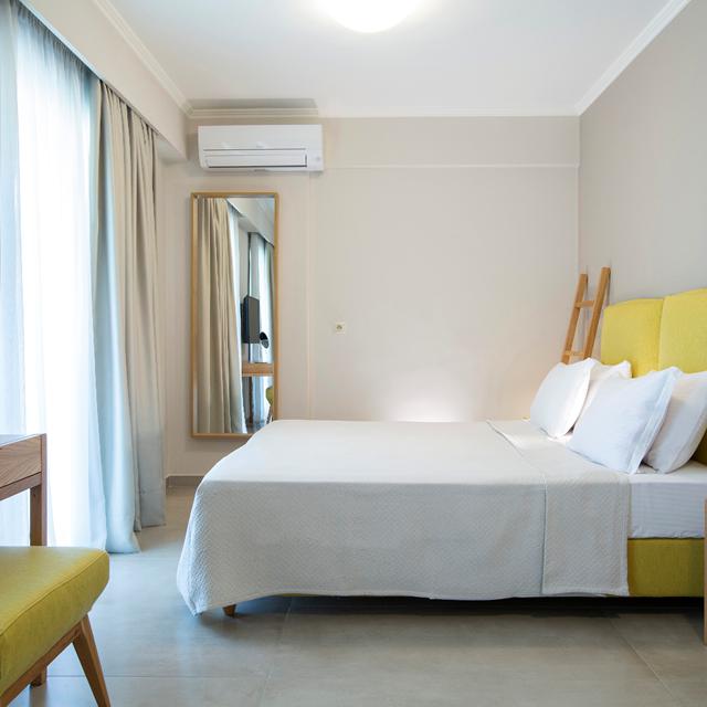 zisis-suites