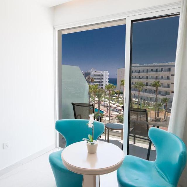 tsokkos-beach-hotel