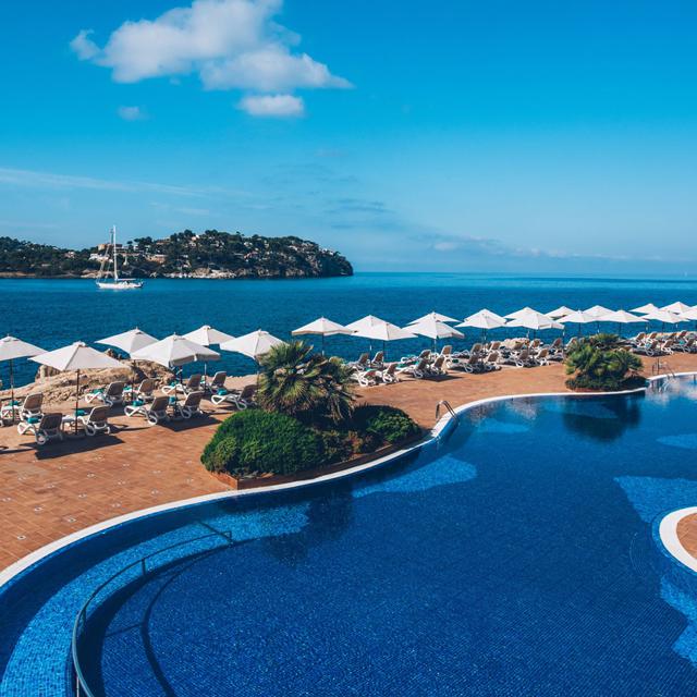 iberostar-selection-jardin-del-sol-suites-adults-only