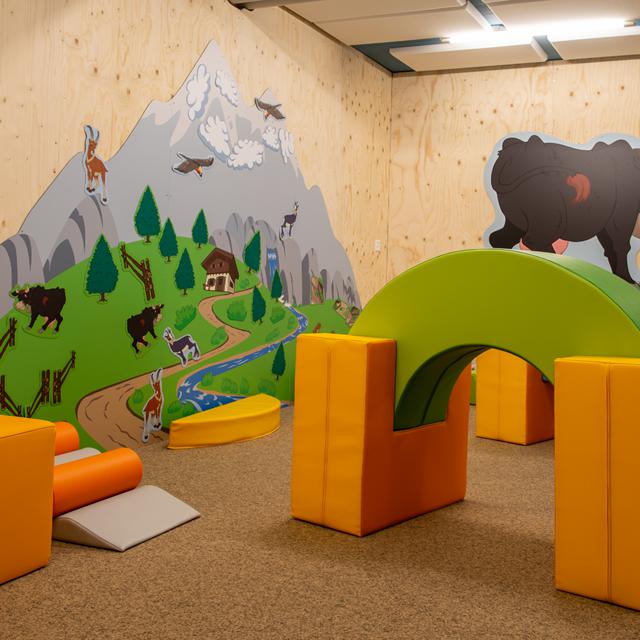 Montela Hotel & Resorts — uitzicht over Saas-Grund, Saastal (miniatuur)