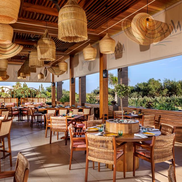 hotel-nissiblu-beach-resort