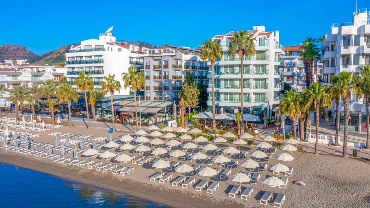 Hotel Begonville Beach 