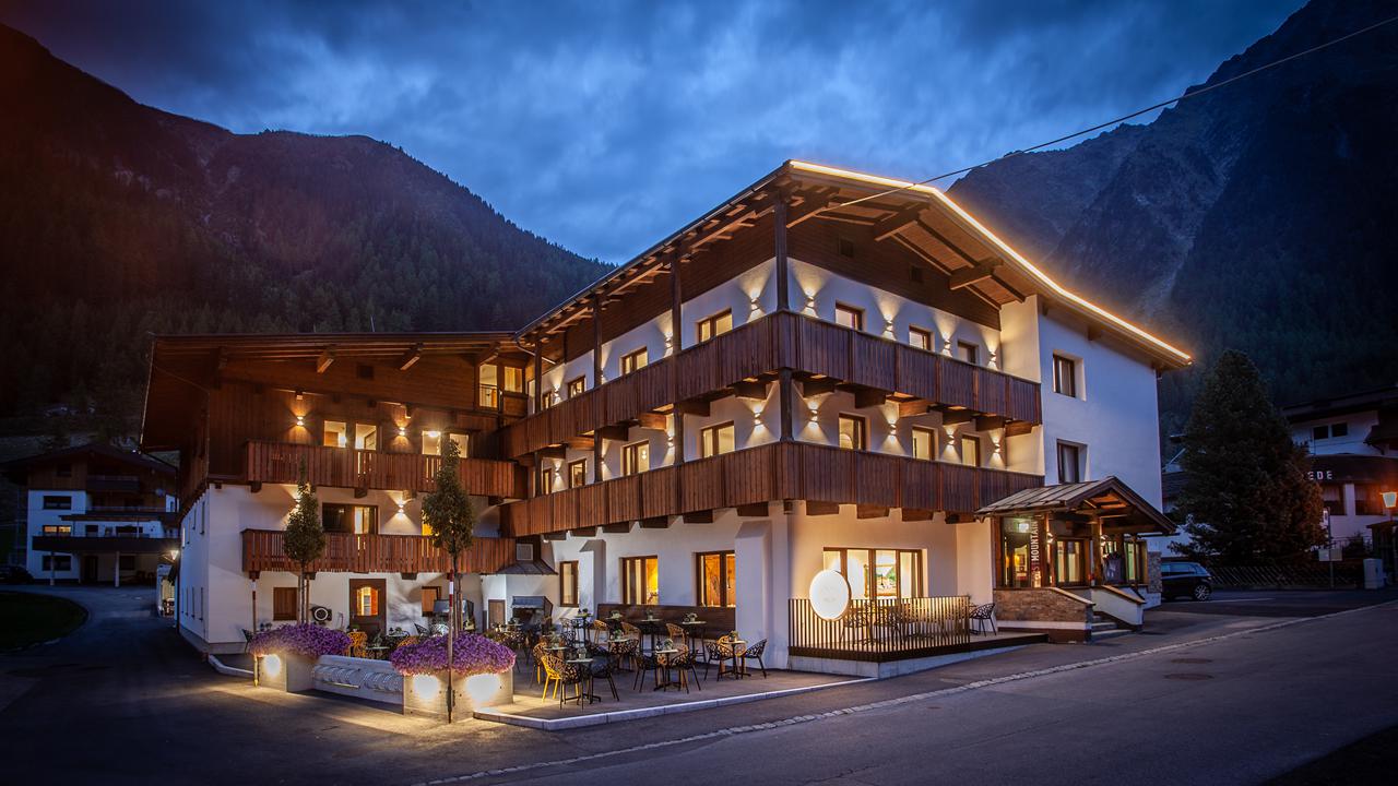 First Mountain Hotel Ötztal