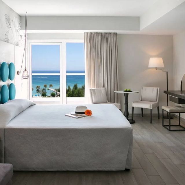 vangelis-hotel-suites