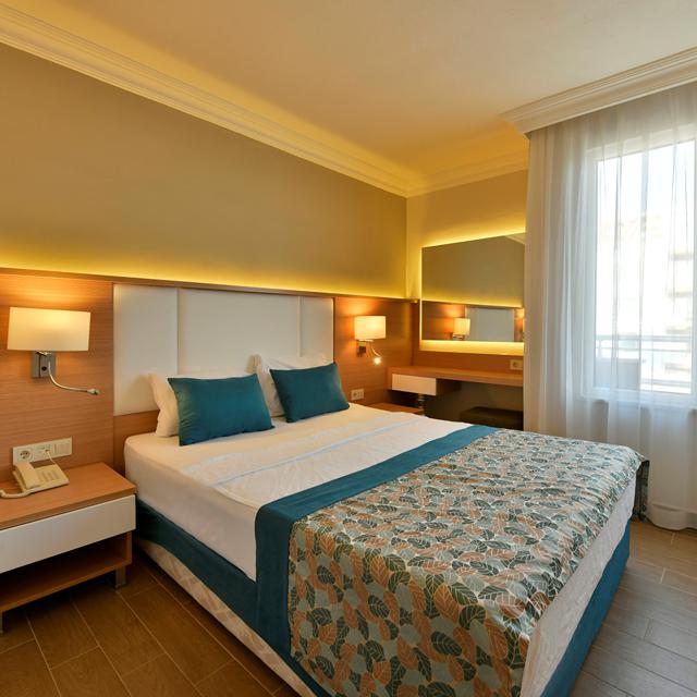 hotel-royal-garden-beach