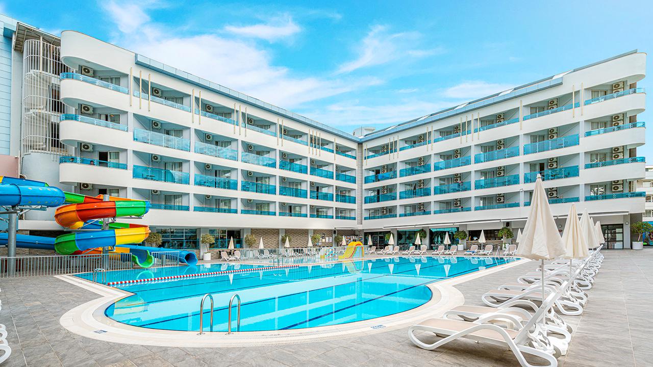 Hotel Avena Resort & Spa